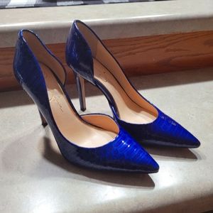 Jessica Simpson blue pumps